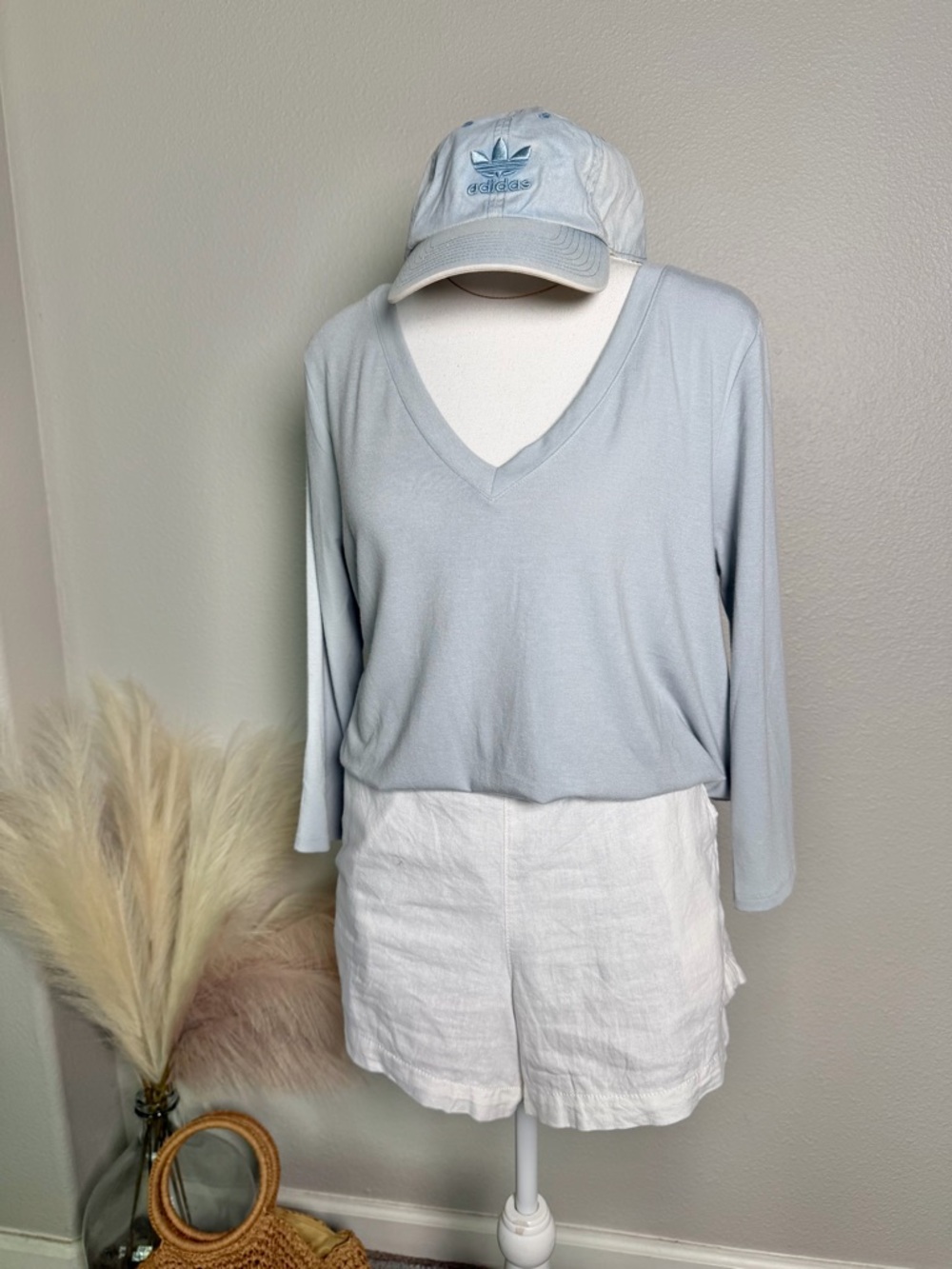 NWOT Zenana - Blue 3/4 sleeve basic top tunic